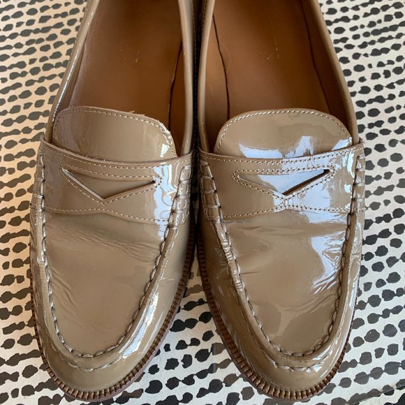 Ralph Lauren - Barrett - Patent Leather Taupe Loafers - Picture 1 of 11